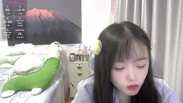 Mia-6688 online show from 09/09/25, 04:45