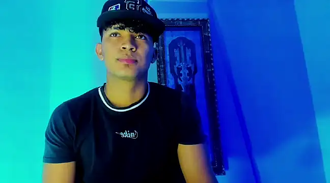 jamescurli  online show from 12/16/24, 05:06