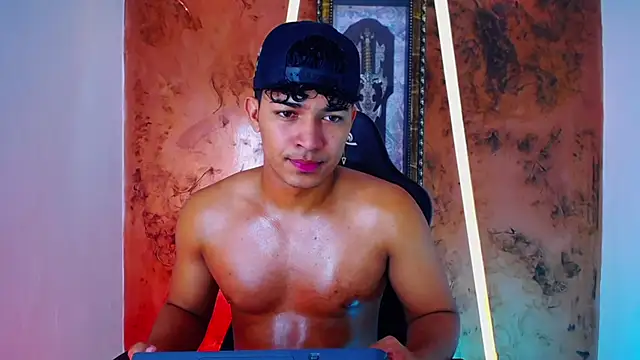 jamescurli  online show from 02/13/25, 04:00