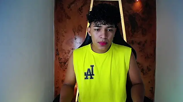 jamescurli  online show from 02/22/25, 03:45