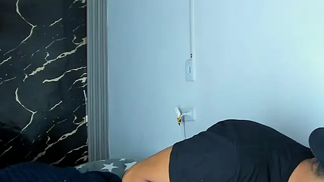 jamescurli  online show from 09/13/25, 11:26