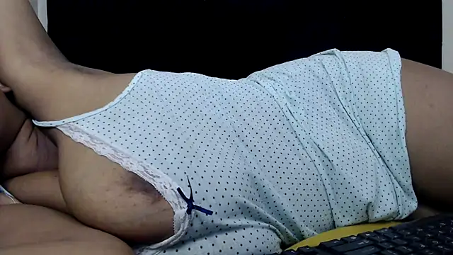 Busty-Londie online show from 10/06/25, 09:01