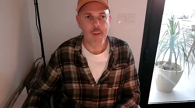 Francesco-ES online show from 12/04/24, 04:38