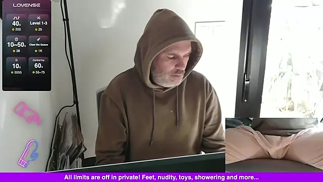 Francesco-ES online show from 12/29/24, 03:03