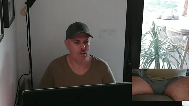 Francesco-ES online show from 01/05/25, 04:27