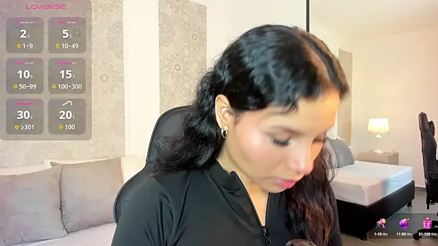 Snapshot of dulce_natyy chatting on 09/23/25, 02:25 dulce natyy online show from 09/23/25, 02:25