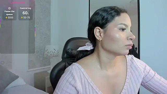 Snapshot of dulce_natyy chatting on 12/03/25, 02:19 dulce natyy online show from 12/03/25, 02:19