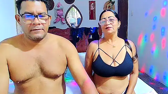 rosi pamela online show from 09/28/25, 04:01