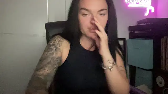 yorkshiregal online show from 09/15/25, 08:03