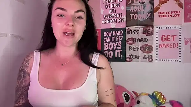 yorkshiregal online show from 05/08/26, 08:25