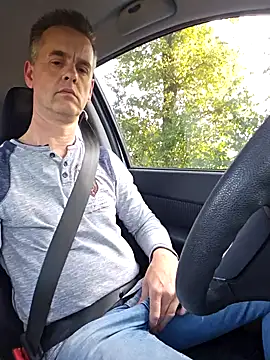 Hectorthyssen1 online show from 09/30/25, 02:44