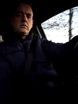 Snapshot of Hectorthyssen1 chatting on 11/26/25, 03:57 Hectorthyssen1 online show from 11/26/25, 03:57