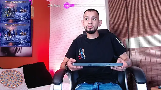 Snapshot of Bedobigcock chatting on 12/16/24, 09:52 Bedobigcock online show from 12/16/24, 09:52