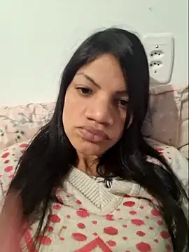 charllottebrasilian online show from 06/18/26, 01:17