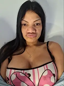 charllottebrasilian online show from 07/04/26, 11:38
