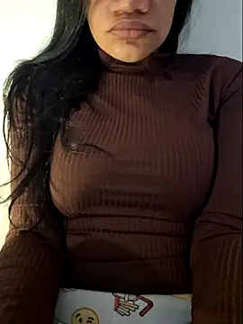 charllottebrasilian online show from 07/06/26, 04:42