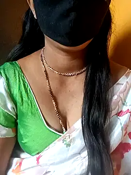 Snapshot of sweet-mahi chatting on 12/04/24, 08:34 sweet-mahi online show from 12/04/24, 08:34