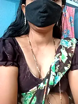 Snapshot of sweet-mahi chatting on 12/07/24, 05:48 sweet-mahi online show from 12/07/24, 05:48