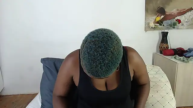 FLOWERLIPS25 online show from 02/10/25, 07:17