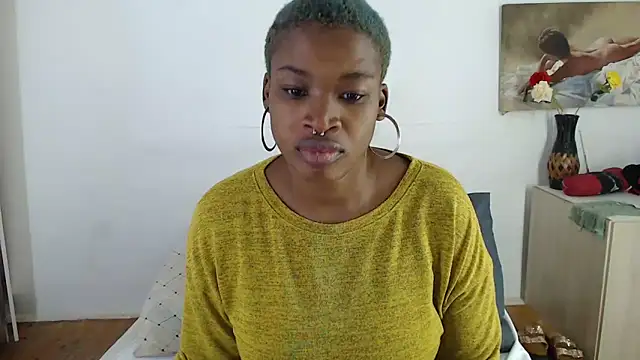 FLOWERLIPS25 online show from 02/18/25, 02:59