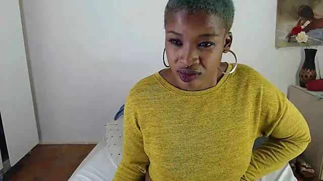 FLOWERLIPS25 online show from 02/21/25, 12:50