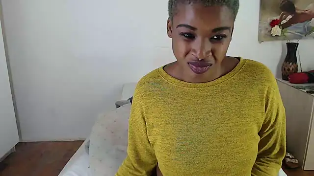 FLOWERLIPS25 online show from 02/22/25, 01:11