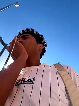 Ryan-hot online show from 10/02/25, 02:13