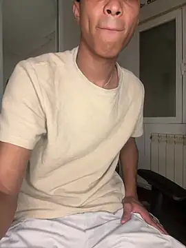 Ryan-hot online show from 06/01/26, 05:47