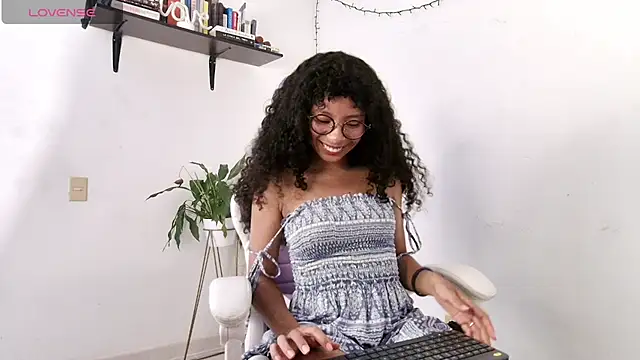 Elektra williams online show from 12/29/24, 11:08