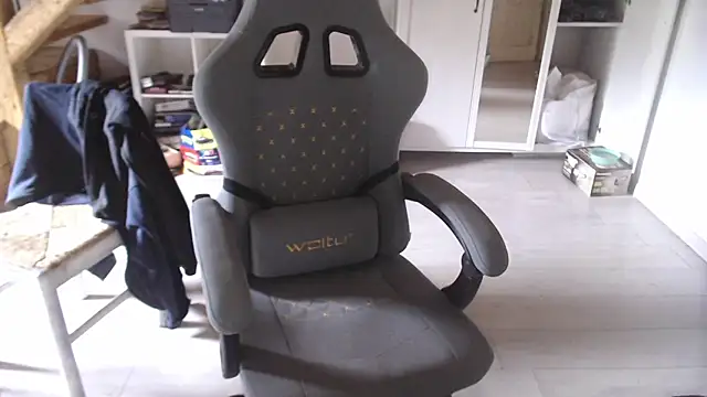 contemptumundi888 online show from 09/23/25, 10:07