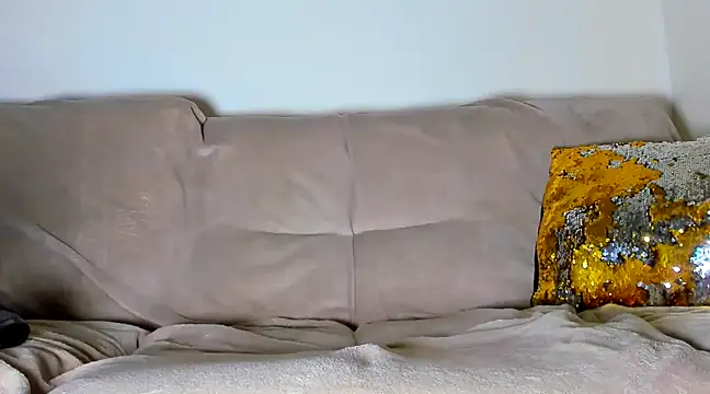 Snapshot of MentoXXL chatting on 12/30/24, 05:13 MentoXXL online show from 12/30/24, 05:13