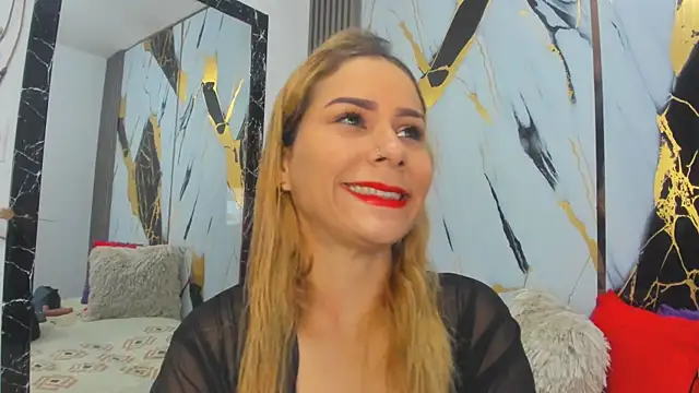 sophiee evanss  online show from 12/09/24, 09:28