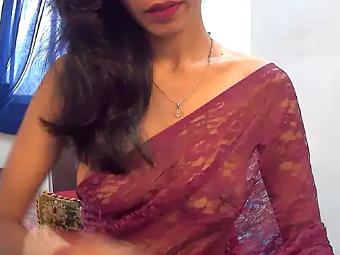 Snapshot of sexy_janu25 chatting on 05/19/26, 05:14 sexy janu25 online show from 05/19/26, 05:14