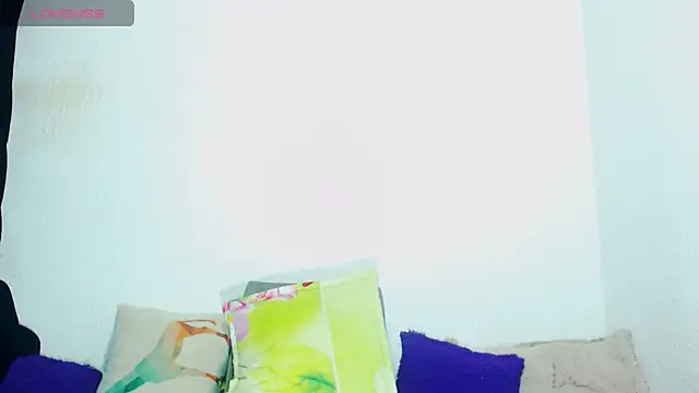 alexandrasexy32 online show from 06/12/26, 04:06