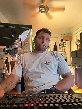 TacosSenpai online show from 10/07/25, 09:34