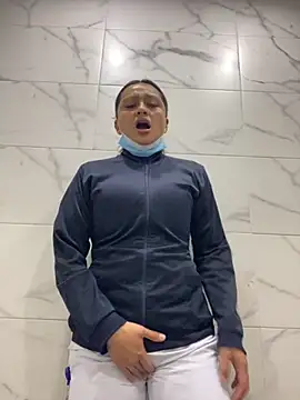 Keittly  online show from 10/08/25, 03:26