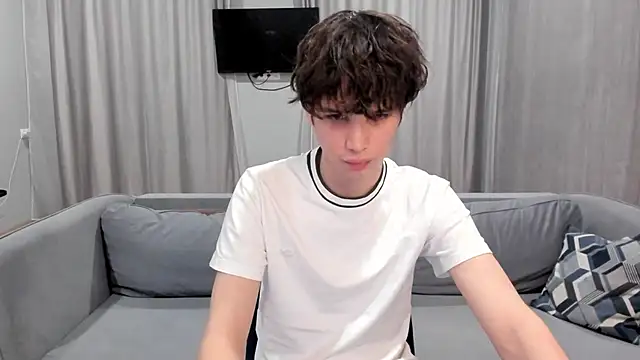 Im Shine Guy online show from 12/04/24, 07:01