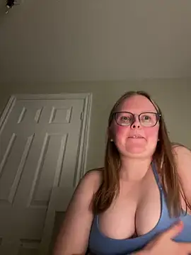 lexie lilacs online show from 01/12/25, 02:14