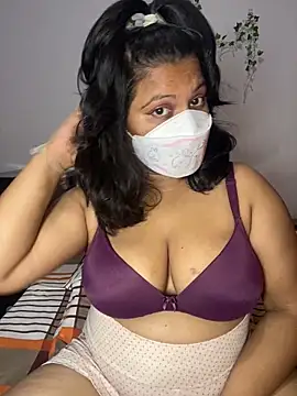 Riyaki-sama online show from 09/11/25, 10:54