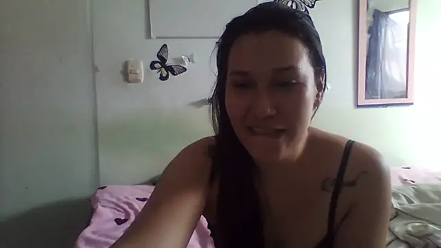 luxandracon23 online show from 02/02/25, 05:48