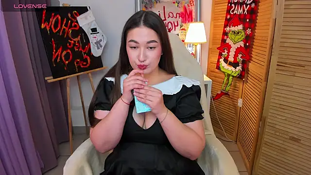 Aria Blisss online show from 12/19/24, 08:34