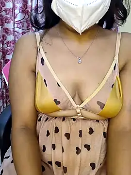 deslisexpriya online show from 03/17/25, 11:11