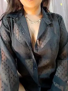 Snapshot of deslisexpriya chatting on 11/24/25, 06:18 deslisexpriya online show from 11/24/25, 06:18