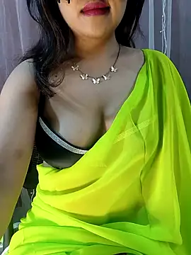 Snapshot of deslisexpriya chatting on 11/26/25, 06:25 deslisexpriya online show from 11/26/25, 06:25