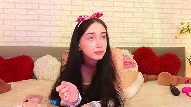 AlicePlayss online show from 03/06/25, 10:26