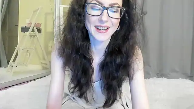 Baby Jewel online show from 10/04/25, 10:24