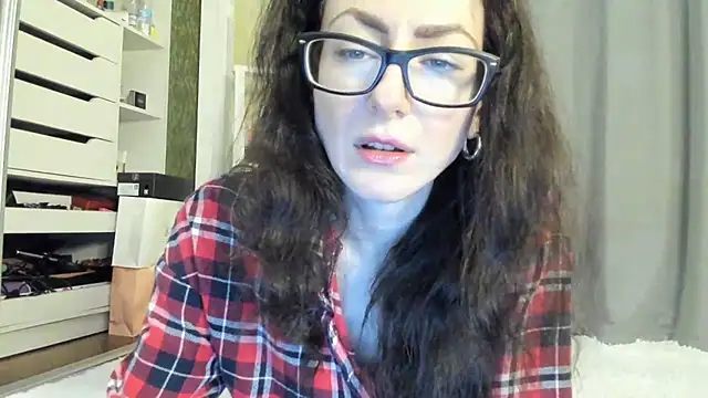 Baby Jewel online show from 10/22/25, 10:15