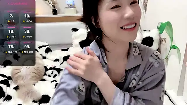 Snapshot of MMiao-66u chatting on 03/21/25, 04:29 MMiao-66u online show from 03/21/25, 04:29