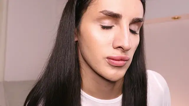 Kim Oberlin  online show from 09/16/25, 01:23