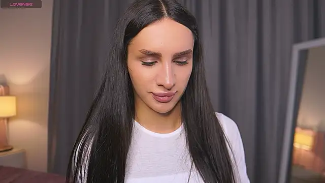 Snapshot of Kim_Oberlin_ chatting on 11/05/25, 11:10 Kim Oberlin online show from 11/05/25, 11:10